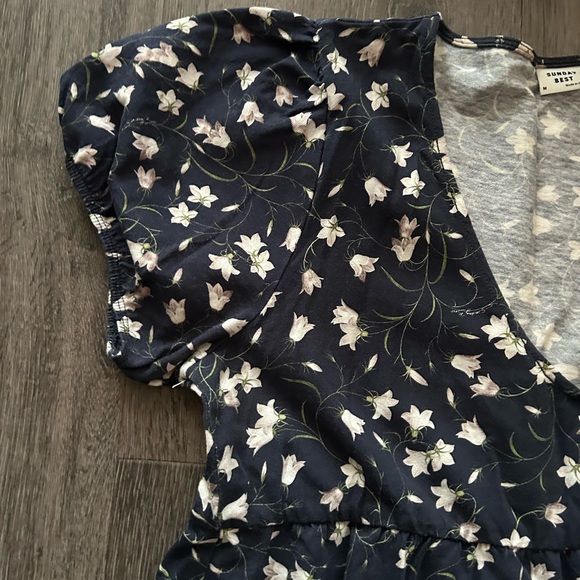 Sunday best floral dress - Picture 3 of 3